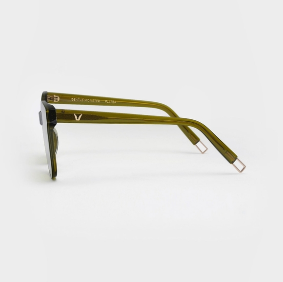 GENTLE MONSTER Olive Green Frame Amber Lens Sunglasses main image 11